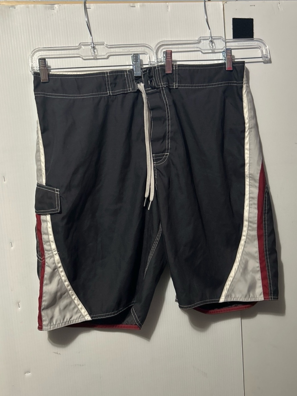 American Eagle Outfitters Black, White & Red Men’s Board Shorts